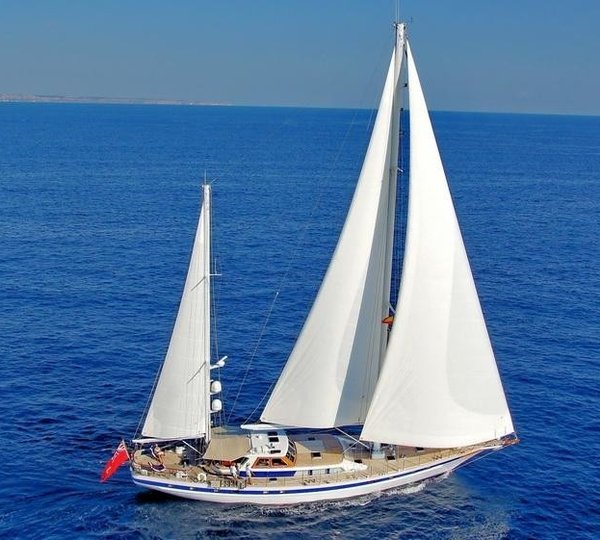 sea shuttle sailing yacht